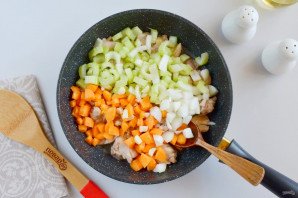 Рагу из баклажанов с курицей