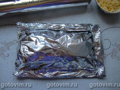 Стейк семги в фольге (с помидорами и сыром)