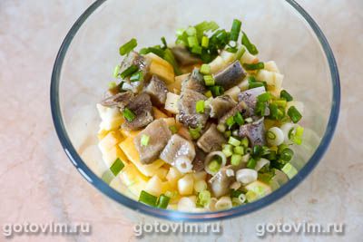 Салат из сельди с яблоком и картофелем Салат из сельди с яблоком и картофелем