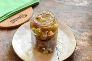 Маринованный крыжовник на зиму