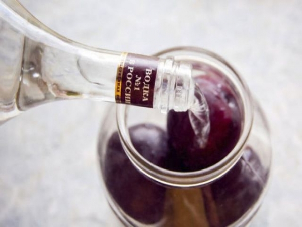 
Настойка из сливы на водке в домашних условиях простой рецепт	