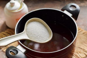 Компот из клубники с бананом на зиму