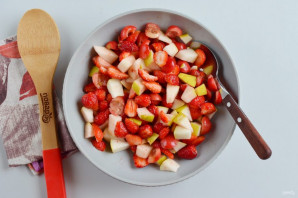 Фруктово-ягодный десерт