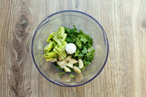 Ткемали из кизила