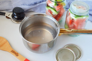 Закатка арбуза на зиму