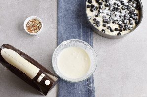 Пирог с ежевикой