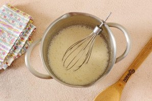 Заливной пирог с нектаринами