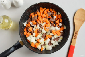 Тушеная телятина с подливкой