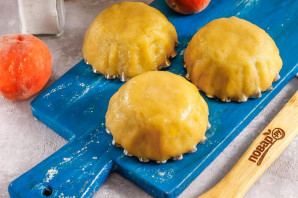 Корзиночки с персиками