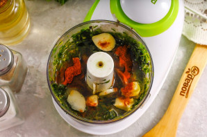 Соус из кинзы на зиму