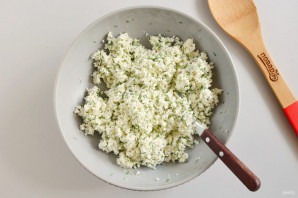 Слоеные конвертики с творогом