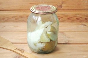 Компот из абрикосов и яблок на зиму Компот из абрикосов и яблок на зиму