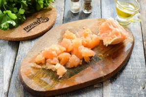 Салат с грейпфрутом и кедровыми орешками