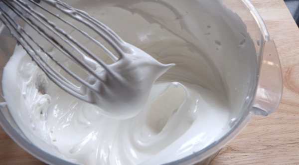 Летний и легкий торт Павлова, вкуснейший десерт Павлова, пошаговый рецепт с фото