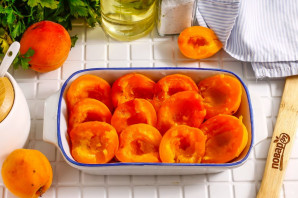 Запеченные абрикосы