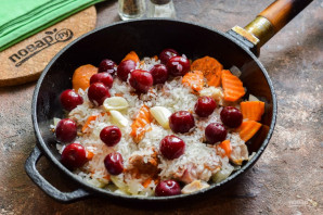 Плов с вишней Плов с вишней