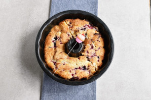 Быстрый пирог с ягодами Быстрый пирог с ягодами