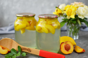 Компот из персиков Компот из персиков