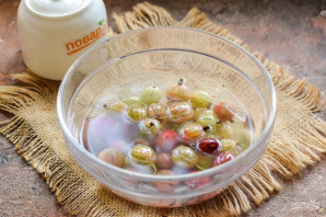 Компот из крыжовника с лимоном на зиму