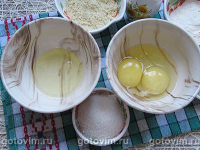 Миндальный бисквит «Джоконда» (Biscuite Joconde)