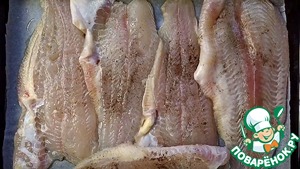 Пангасиус с сыром и овощами