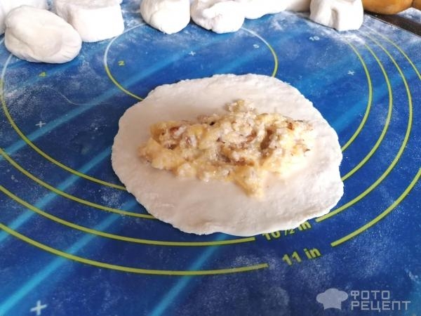 Рецепт: Кутабы - с тыквой и грецким орехом