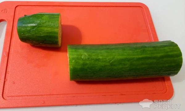 Рецепт: Овощная нарезка - Нарезать овощи просто красиво (без инструментов для карвинга), сделать розочку из помидора? Проще простого!