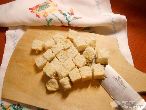 Рецепт: Пирог-десерт со смородиной (без замеса теста) - с чёрствым белым хлебом