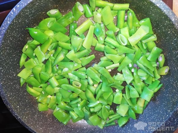 Рецепт: Стручковая фасоль с яйцами - быстро и очень вкусно! Рецепт: Стручковая фасоль с яйцами - быстро и очень вкусно!