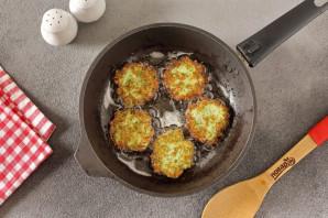 Котлеты из брокколи с манкой