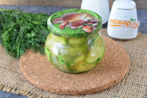 Кабачки с грибной приправой на зиму