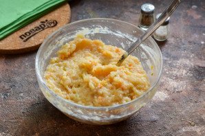 Куриные биточки с цукини и овощами Куриные биточки с цукини и овощами