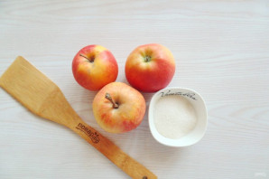 Карамельное варенье из яблок