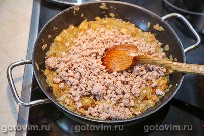 Макароны с фаршем и белыми грибами 