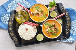 Суп из коктейля морепродуктов