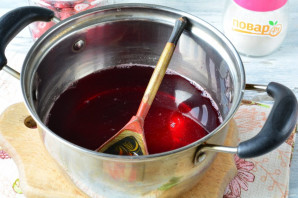 Компот из забродившей вишни