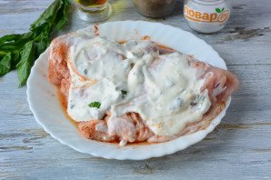 Курица с мятой в духовке