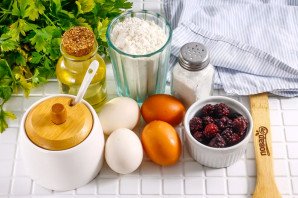 Бисквит с ежевикой