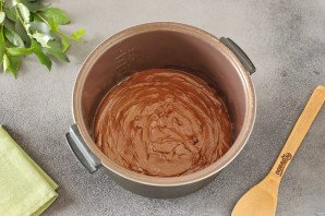 Брауни с вишней в мультиварке Брауни с вишней в мультиварке