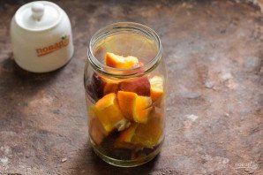 Компот из персиков и апельсинов на зиму