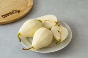 Варенье из груши с маком и ванилью