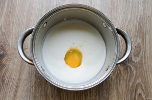 Блинчики с яблоком и брусникой