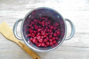 Варенье из замороженной вишни без косточек Варенье из замороженной вишни без косточек