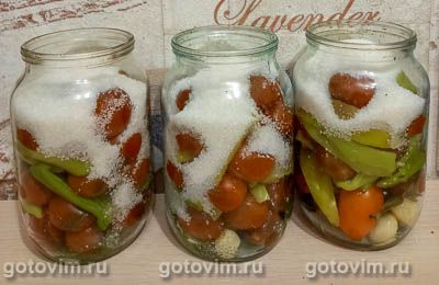 Помидоры с болгарским перцем и чесноком на зиму Помидоры с болгарским перцем и чесноком на зиму