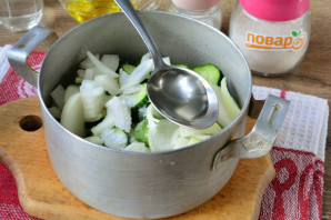 Огурцы "Нежинские" без стерилизации на зиму