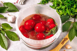 Газированные помидоры холодным способом