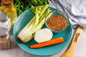 Гречка с сельдереем