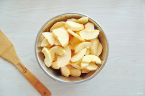 Карамельное варенье из яблок