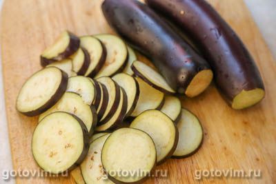 Рагу из свинины с жареными баклажанами и картофелем в соевом соусе Рагу из свинины с жареными баклажанами и картофелем в соевом соусе