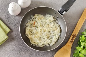 Маринованный лук с морковью быстрого приготовления